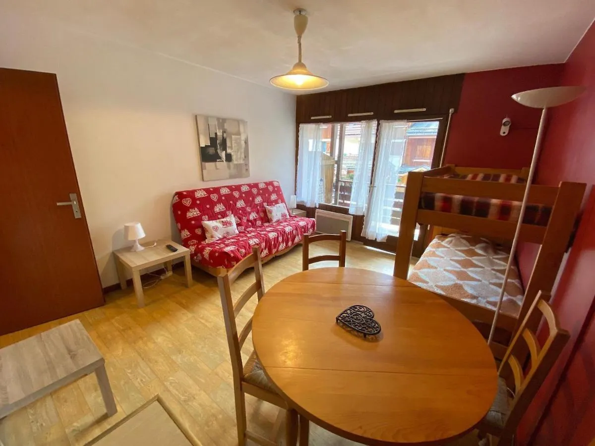 Appartement Studio La Clusaz, 1 pièce, 4 personnes - FR-1-459-67